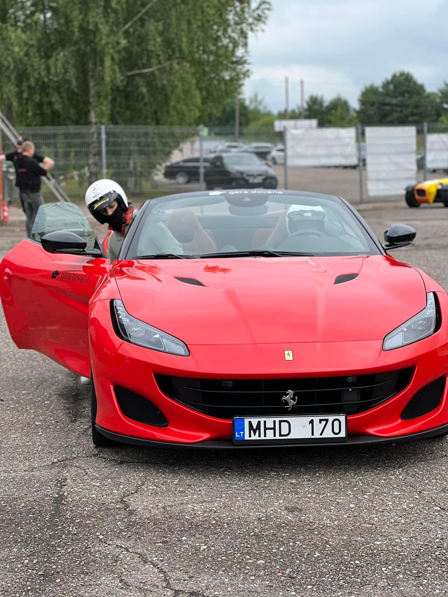 FERRARI: aš vairuotojas + aš šturmanas