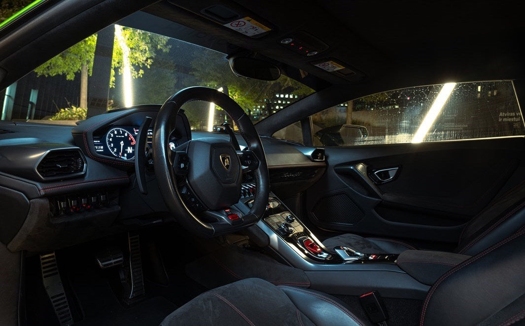 HURACAN Nemuno Žiedo trasoje: aš vairuotojas + aš šturmanas