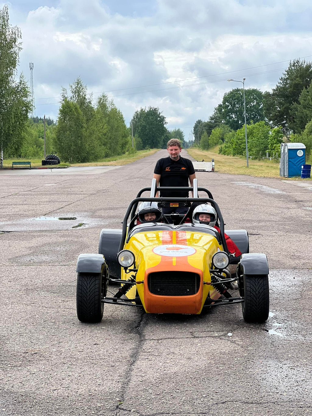 Vairuok LOTUS SUPER 7 trasoje