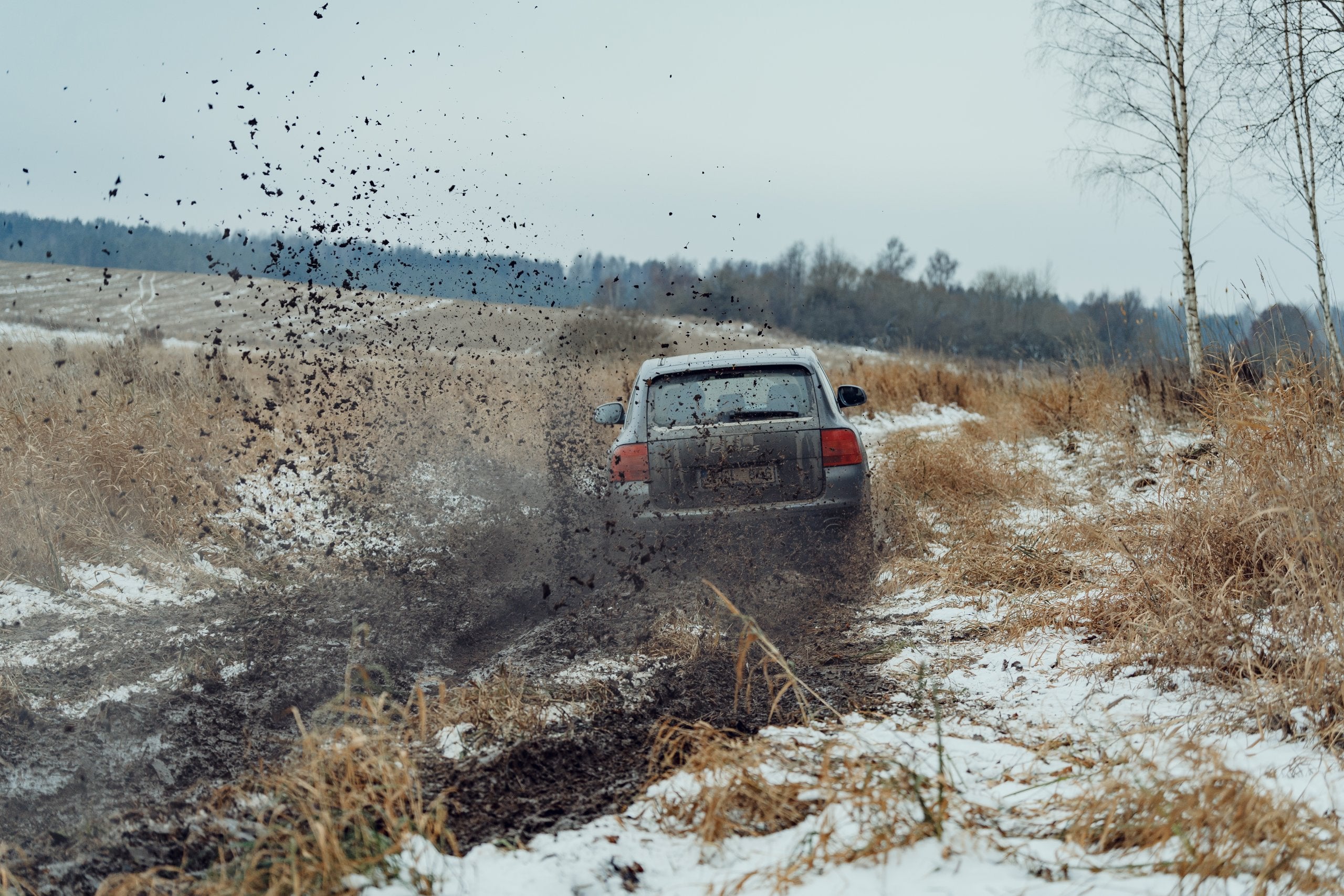 Pasivažinėjimas su „Porsche Cayenne S“ specialioje bekelės trasoje